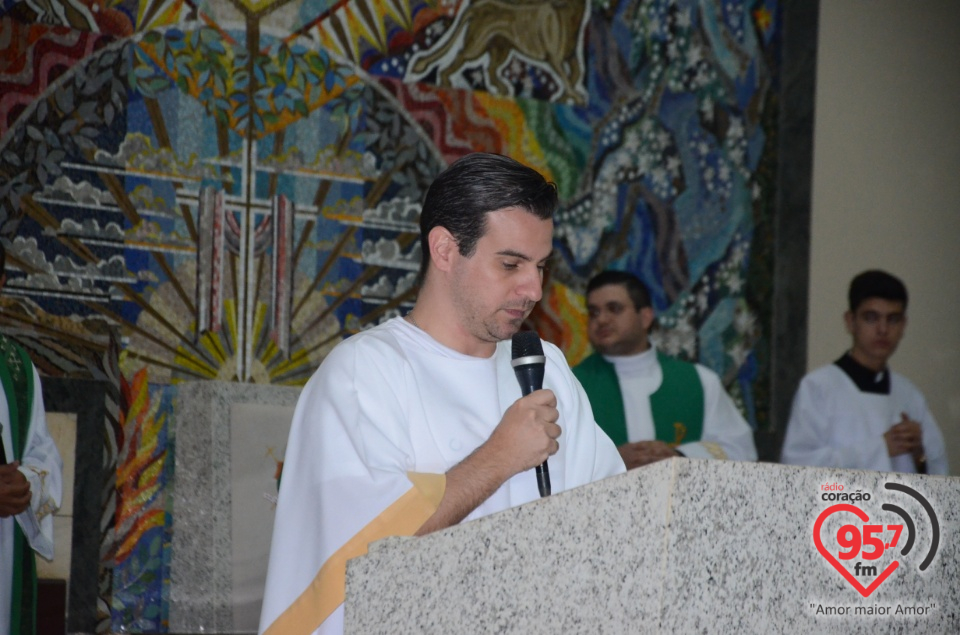 Missa do nascituro e bênção para as mulheres grávidas na Catedral