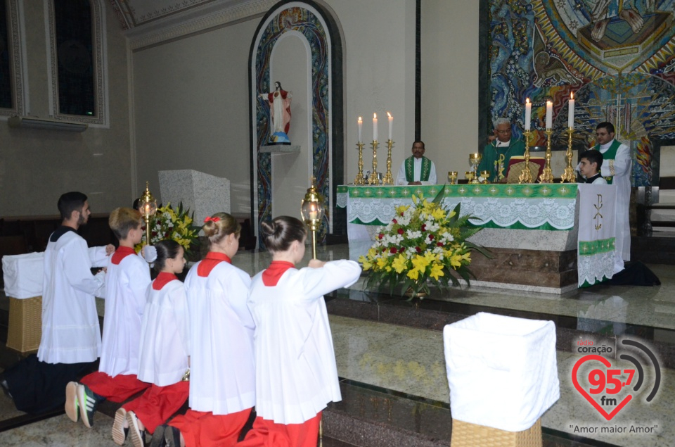 Missa do nascituro e bênção para as mulheres grávidas na Catedral