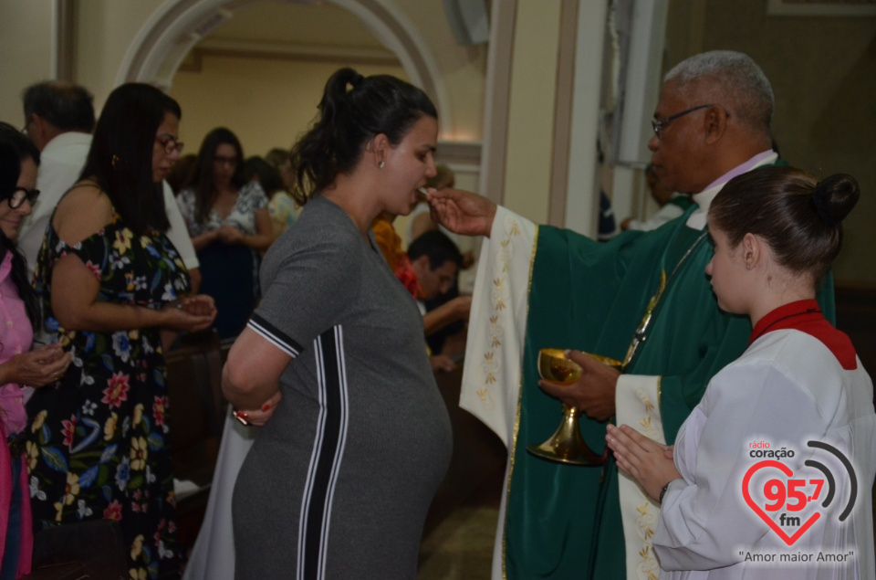 Missa do nascituro e bênção para as mulheres grávidas na Catedral