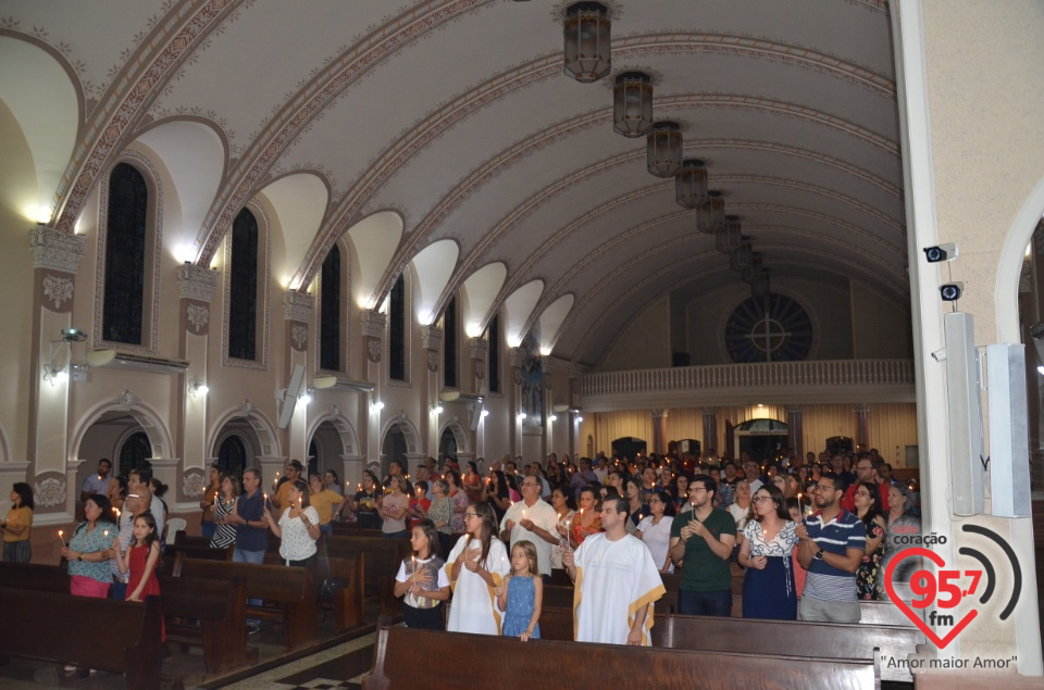 Missa do nascituro e bênção para as mulheres grávidas na Catedral