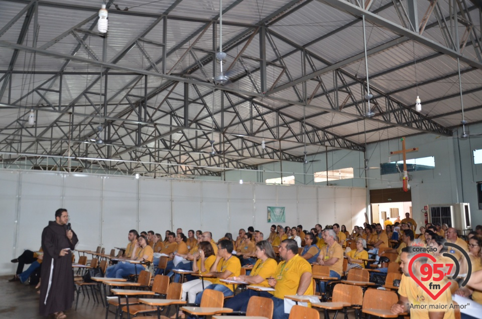 Encontro de Equipes Novas e casais Injetados das ENS