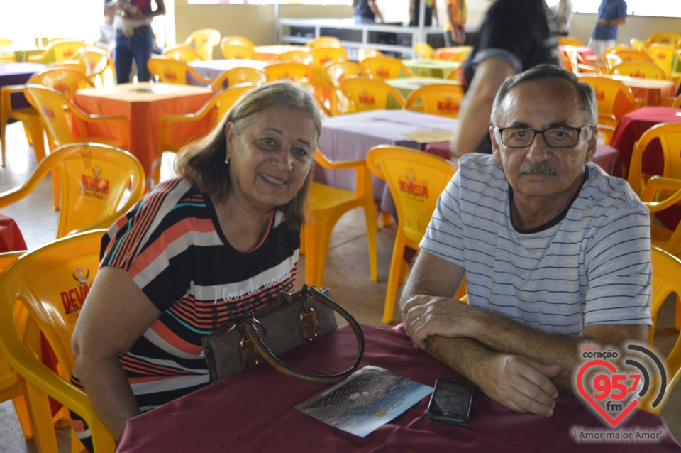 Fotos da 19ª FestSol no clube Indaiá em Dourados