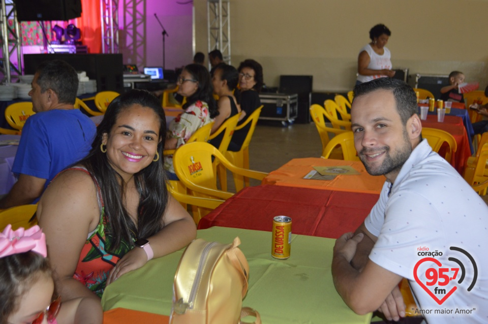 Fotos da 19ª FestSol no clube Indaiá em Dourados