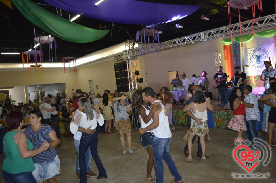 Fotos da 19ª FestSol no clube Indaiá em Dourados