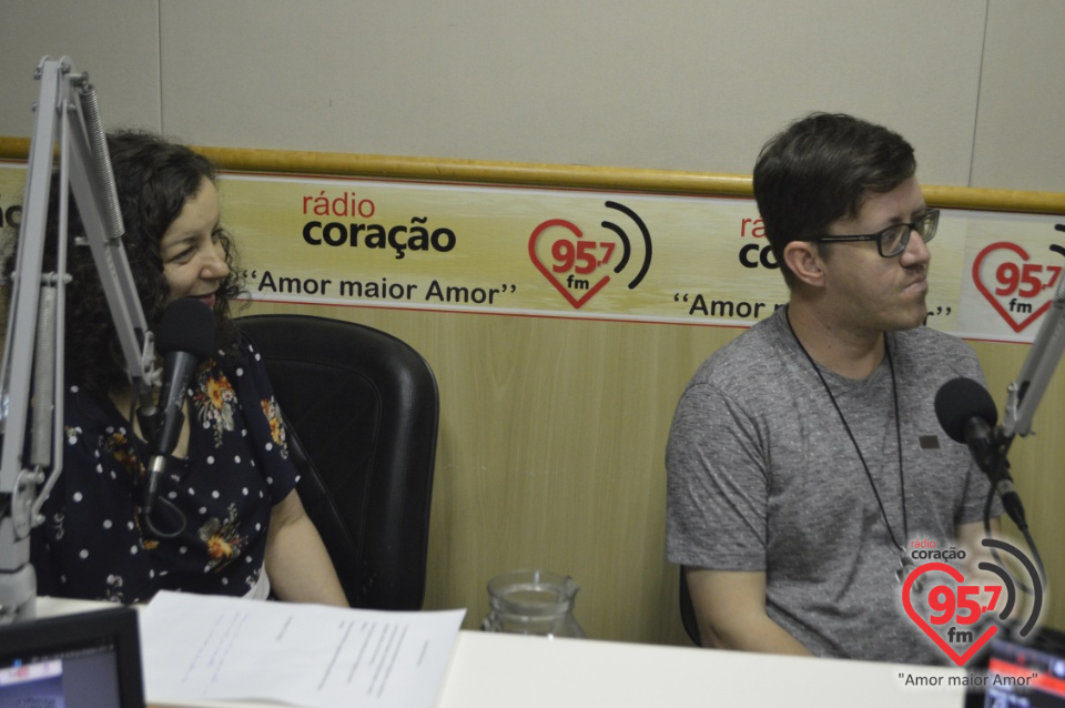 Eliana Ribeiro participa da programação da Rádio Coração