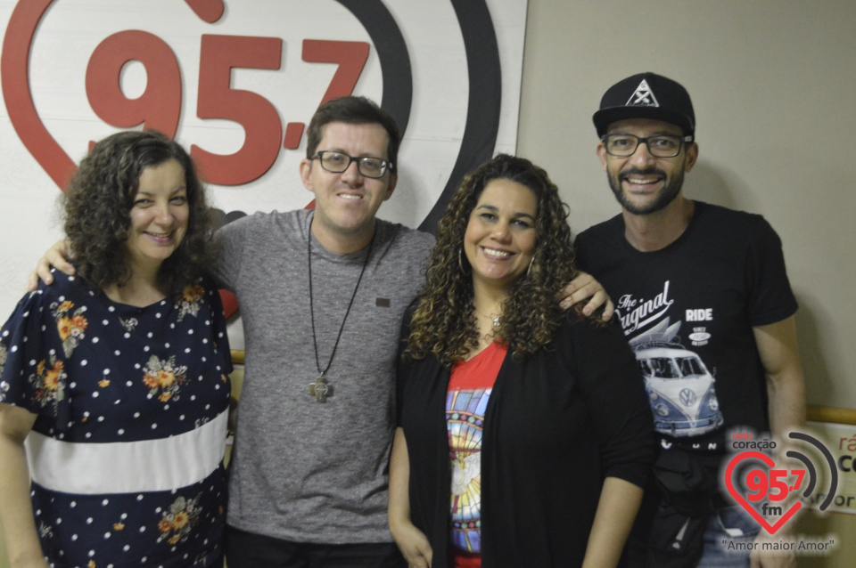 Eliana Ribeiro participa da programação da Rádio Coração