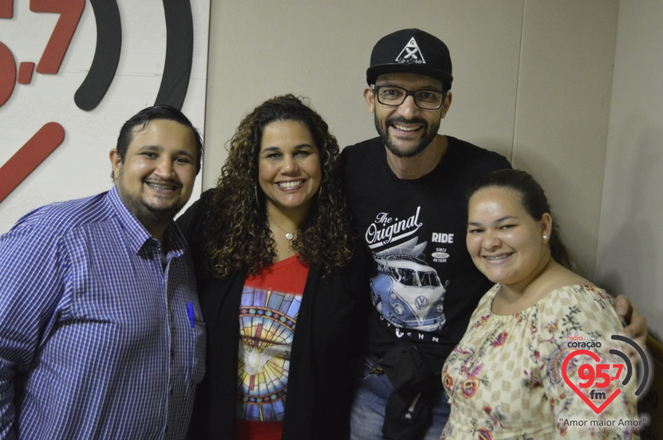 Eliana Ribeiro participa da programação da Rádio Coração