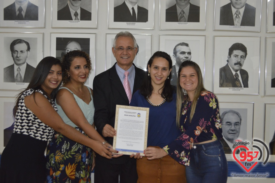 Alunos da Escola Vilmar recebem moção pela premiação na Fecigran/2019