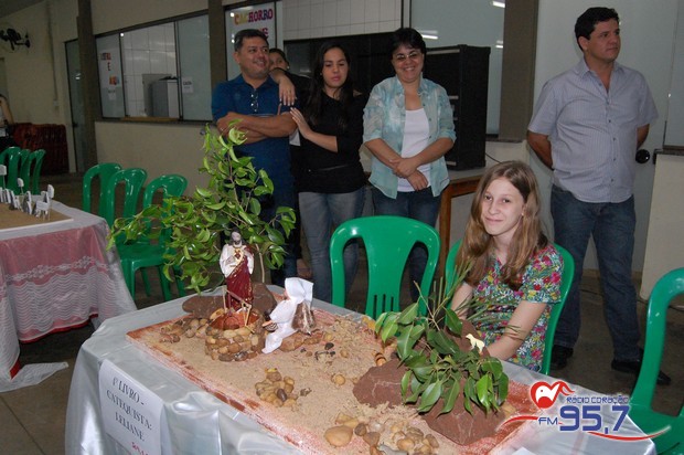 Paróquia São Carlos realiza 1ª Feira Bíblica