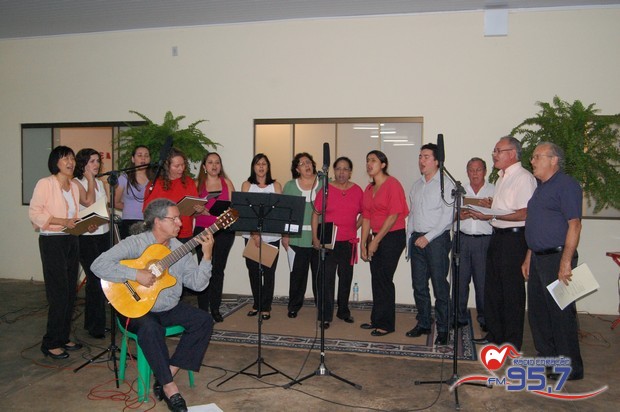 Paróquia São Carlos realiza 1ª Feira Bíblica