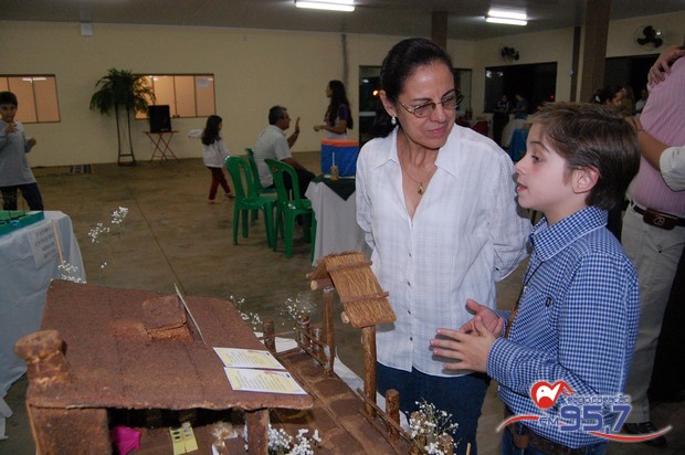 Paróquia São Carlos realiza 1ª Feira Bíblica
