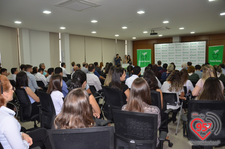 Sicredi Centro-Sul MS realiza entrega dos recursos do Fundo Social em Dourados/MS