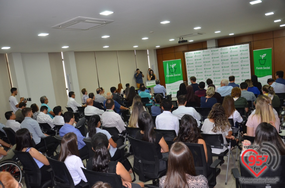 Sicredi Centro-Sul MS realiza entrega dos recursos do Fundo Social em Dourados/MS