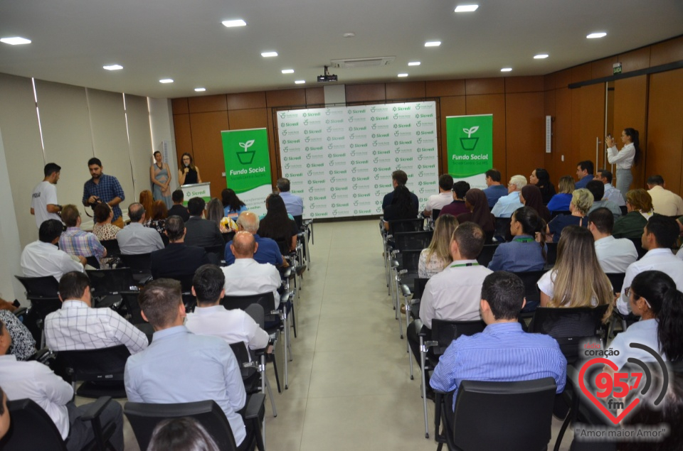 Sicredi Centro-Sul MS realiza entrega dos recursos do Fundo Social em Dourados/MS