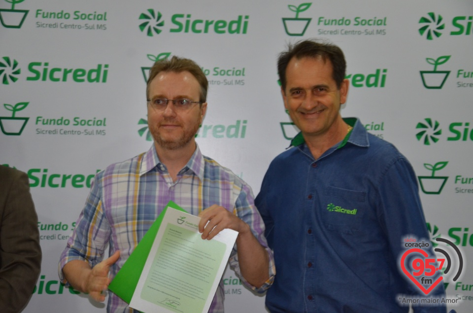 Sicredi Centro-Sul MS realiza entrega dos recursos do Fundo Social em Dourados/MS