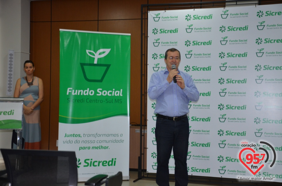 Sicredi Centro-Sul MS realiza entrega dos recursos do Fundo Social em Dourados/MS