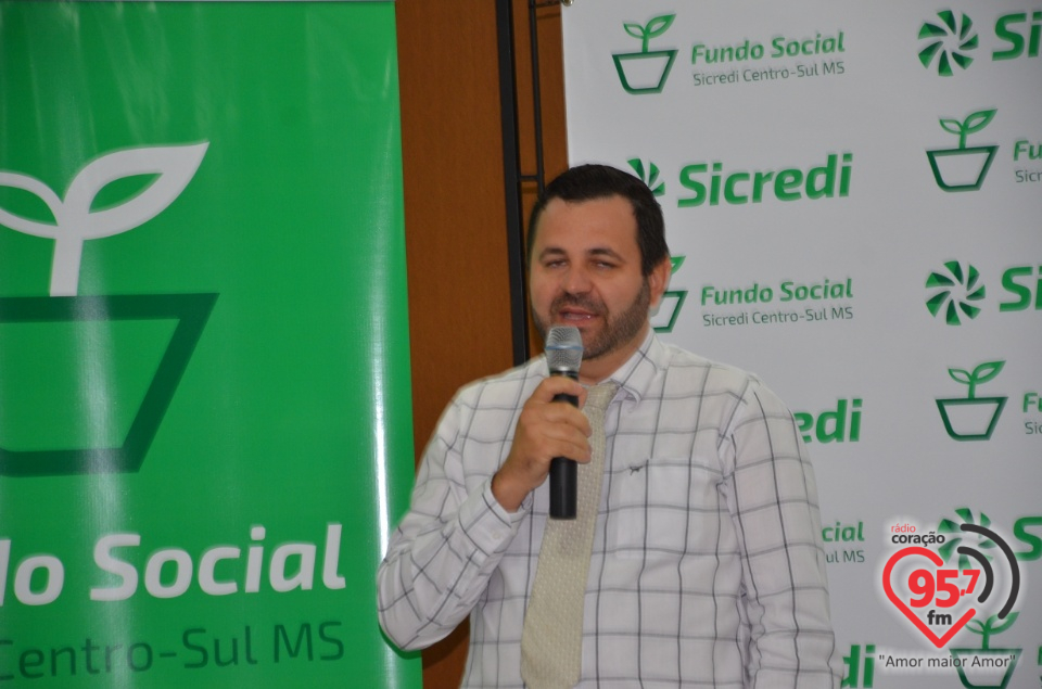 Sicredi Centro-Sul MS realiza entrega dos recursos do Fundo Social em Dourados/MS