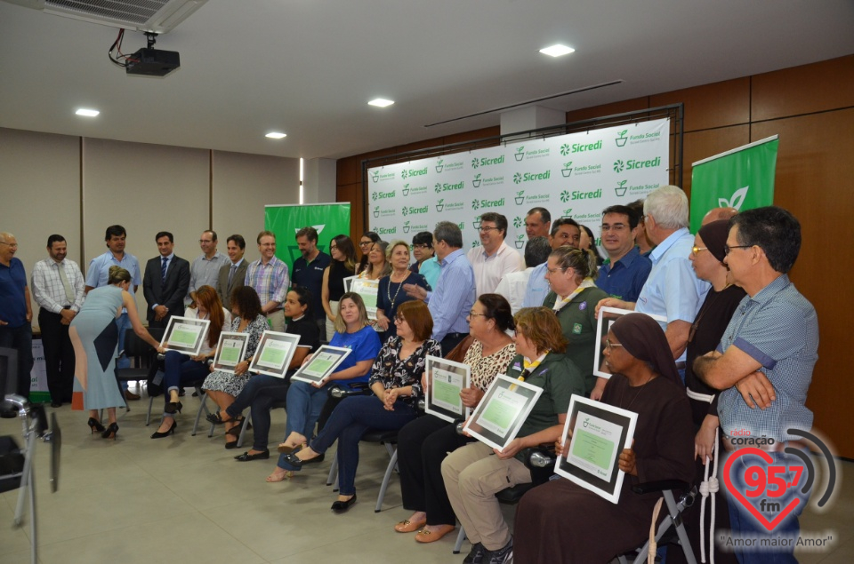 Sicredi Centro-Sul MS realiza entrega dos recursos do Fundo Social em Dourados/MS