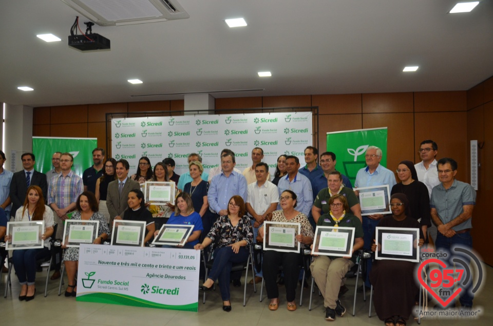 Sicredi Centro-Sul MS realiza entrega dos recursos do Fundo Social em Dourados/MS