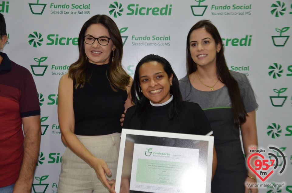 Sicredi Centro-Sul MS realiza entrega dos recursos do Fundo Social em Dourados/MS