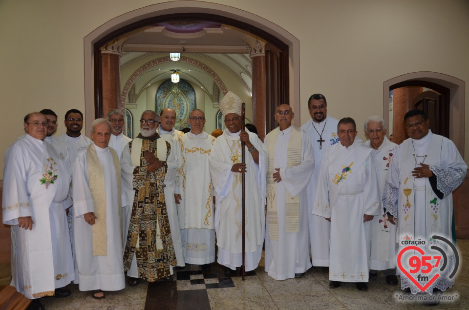 Missa em ação de graças pelos 20 anos de sacerdócio de Dom Henrique