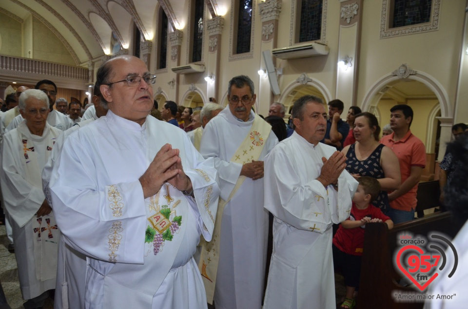 Missa em ação de graças pelos 20 anos de sacerdócio de Dom Henrique