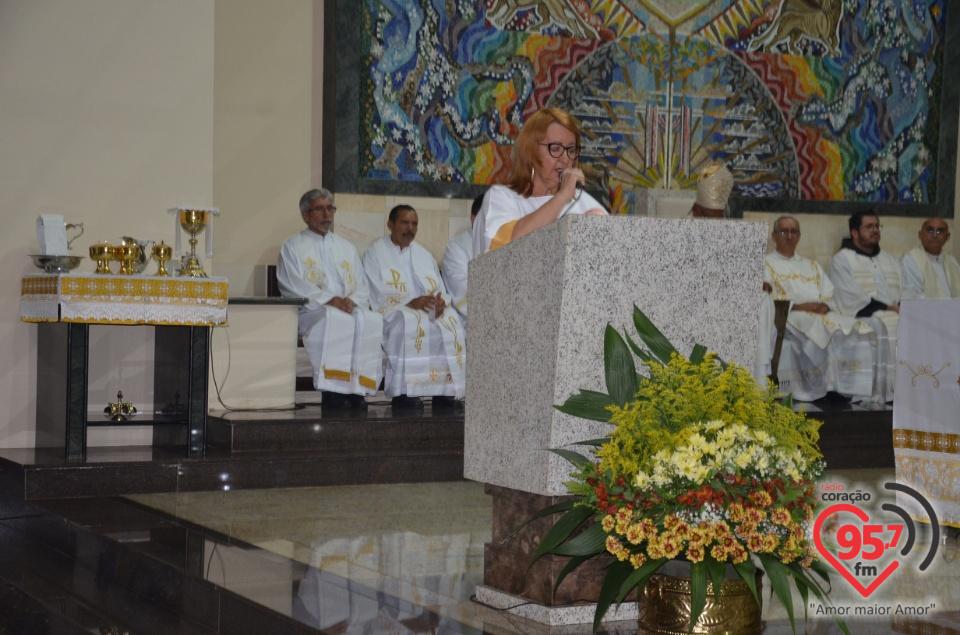 Missa em ação de graças pelos 20 anos de sacerdócio de Dom Henrique