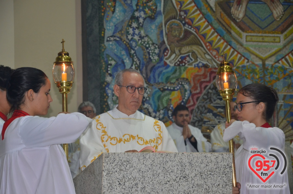 Missa em ação de graças pelos 20 anos de sacerdócio de Dom Henrique