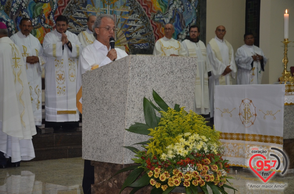 Missa em ação de graças pelos 20 anos de sacerdócio de Dom Henrique