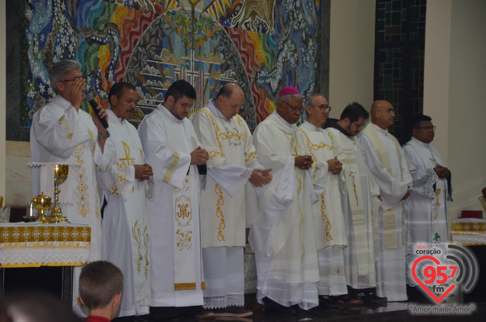 Missa em ação de graças pelos 20 anos de sacerdócio de Dom Henrique