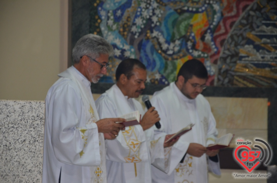 Missa em ação de graças pelos 20 anos de sacerdócio de Dom Henrique