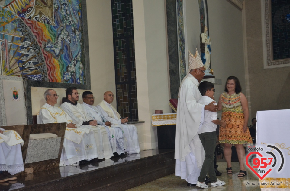 Missa em ação de graças pelos 20 anos de sacerdócio de Dom Henrique