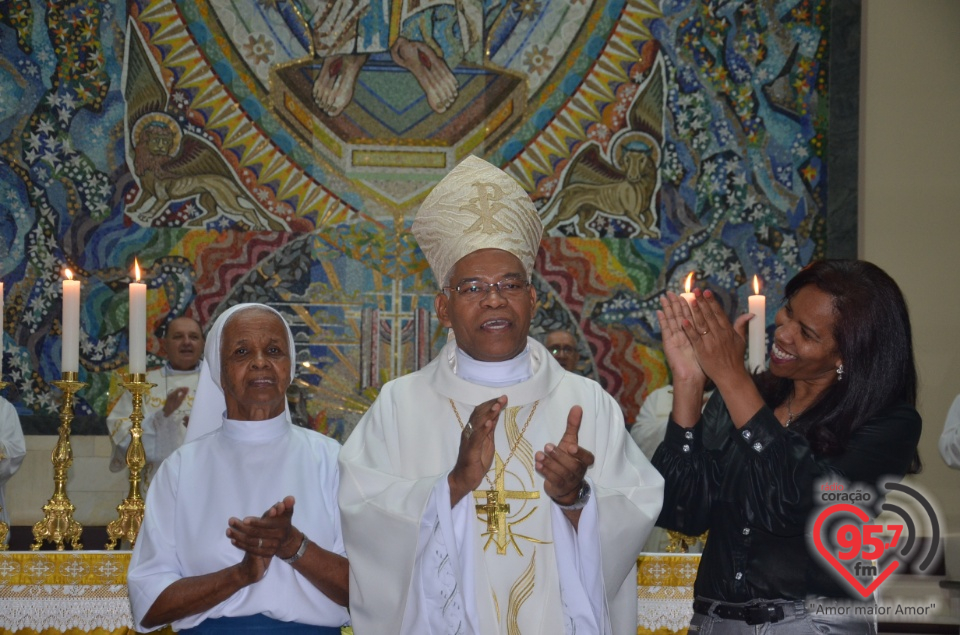 Missa em ação de graças pelos 20 anos de sacerdócio de Dom Henrique