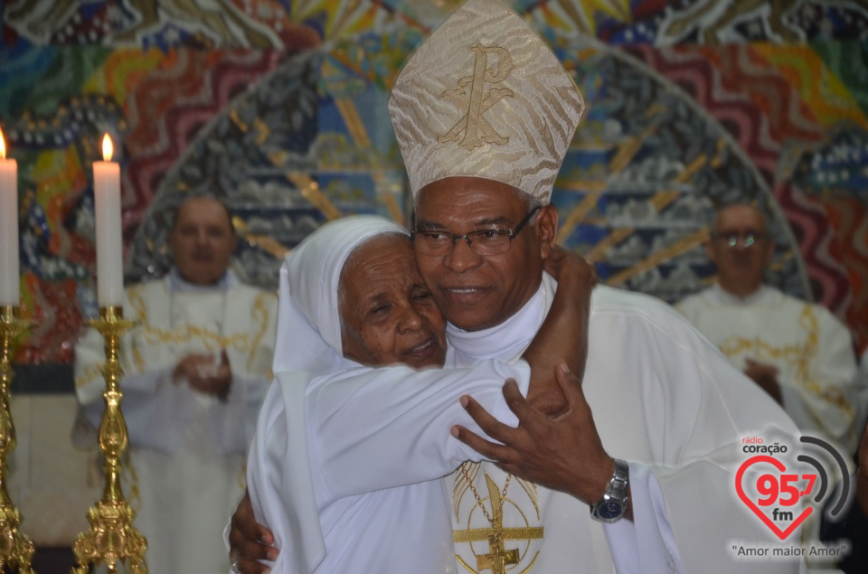 Missa em ação de graças pelos 20 anos de sacerdócio de Dom Henrique