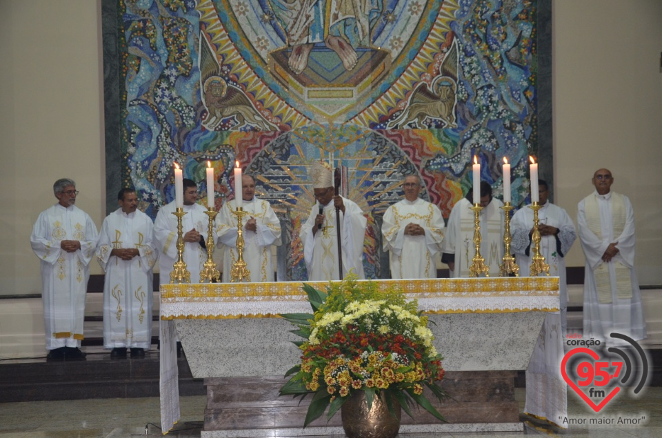 Missa em ação de graças pelos 20 anos de sacerdócio de Dom Henrique