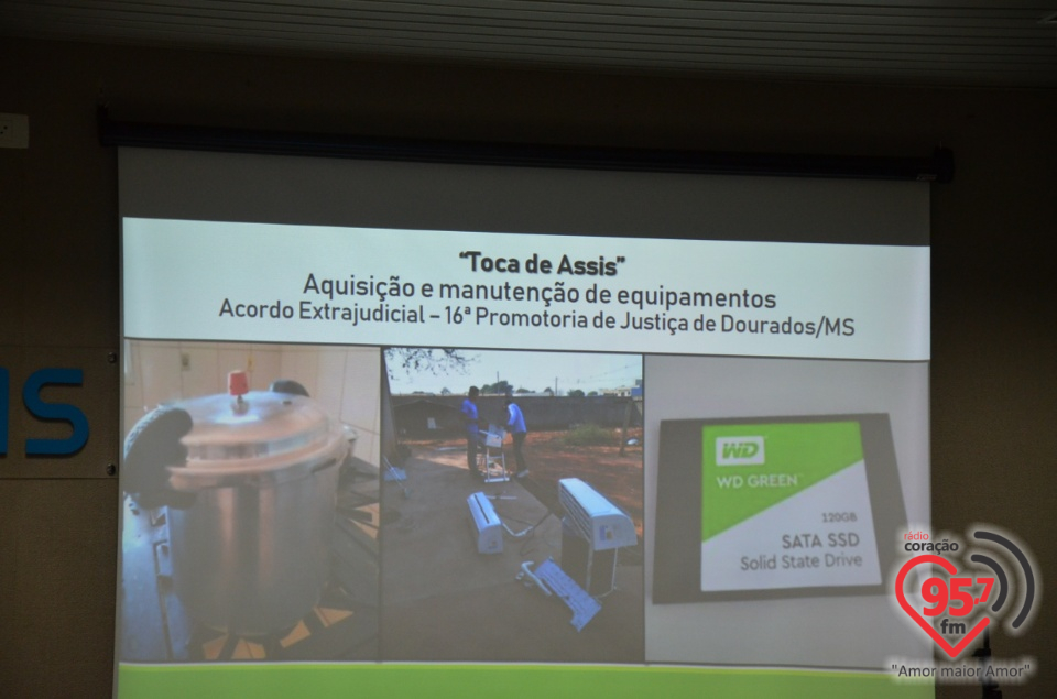 Cerimônia de entrega de certificados de adesão e parcerias do MP-Social em Dourados