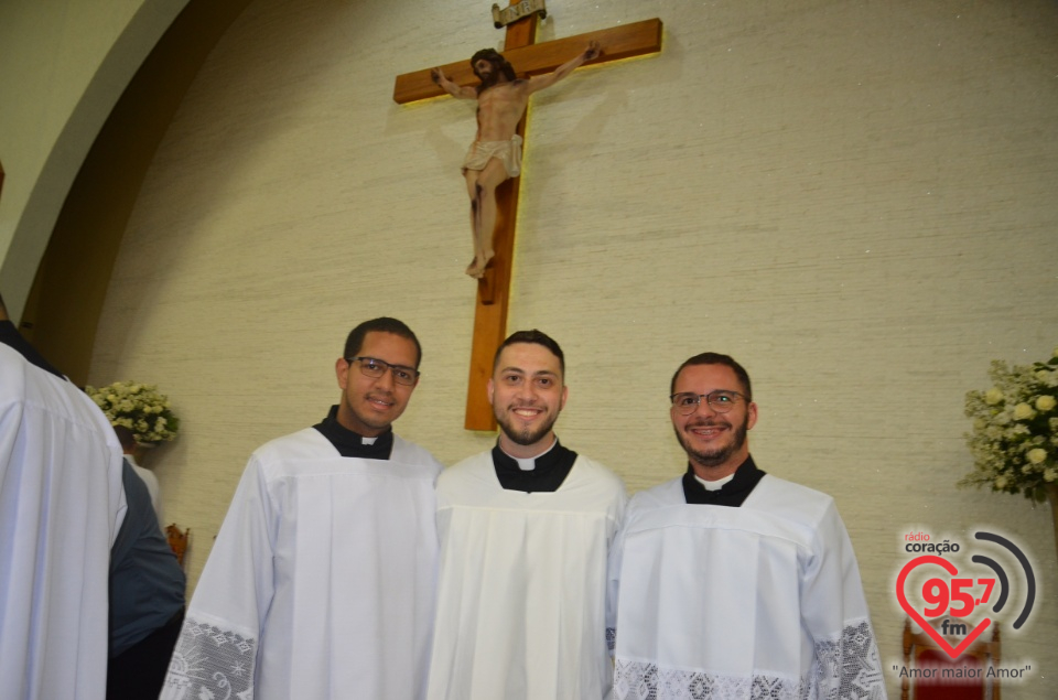 Missa de ordenação sacerdotal do Padre Leonardo