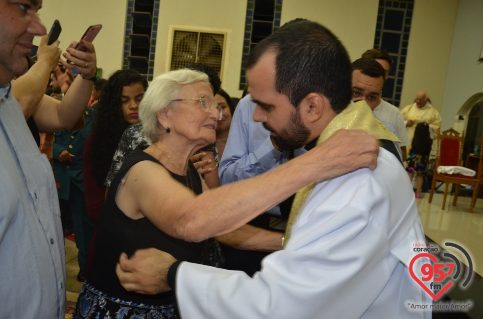 Missa de ordenação sacerdotal do Padre Leonardo