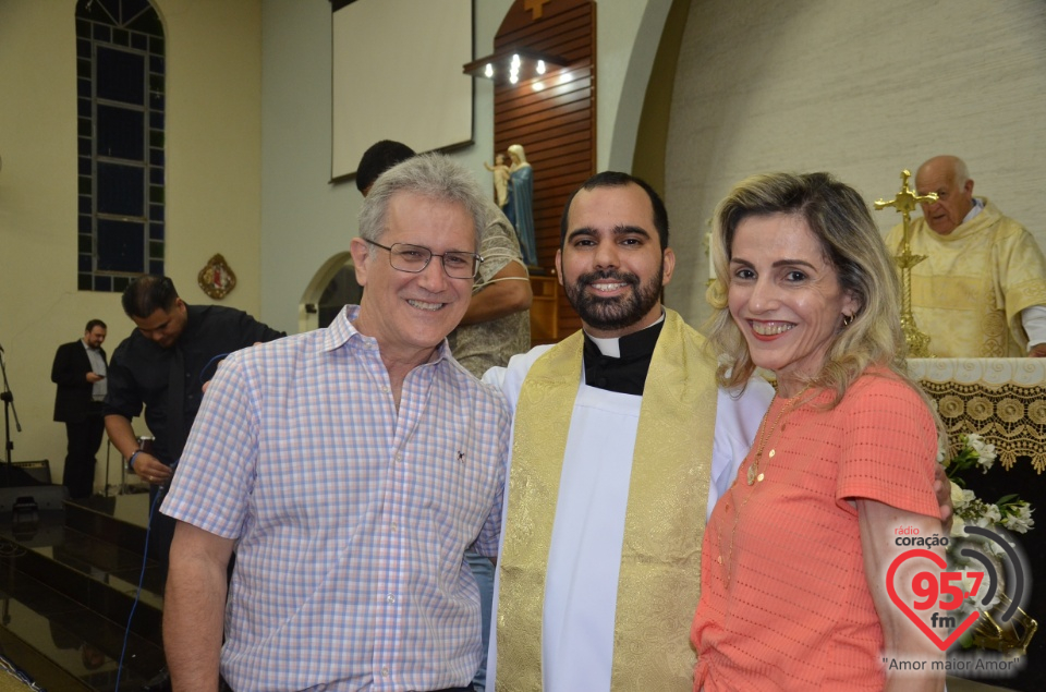 Missa de ordenação sacerdotal do Padre Leonardo