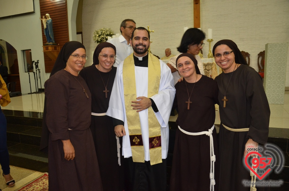 Missa de ordenação sacerdotal do Padre Leonardo