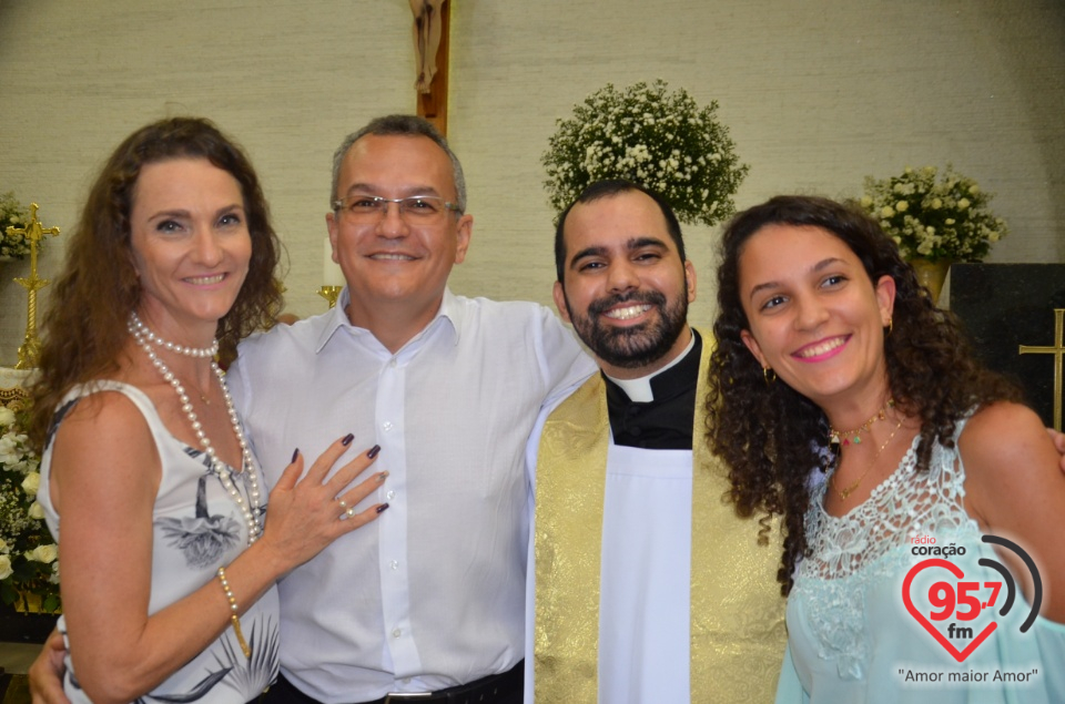 Missa de ordenação sacerdotal do Padre Leonardo