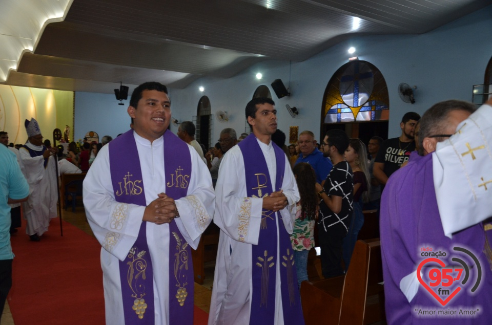 Missa de posse Pe. Clayton como novo pároco da N.Senhora do Carmo