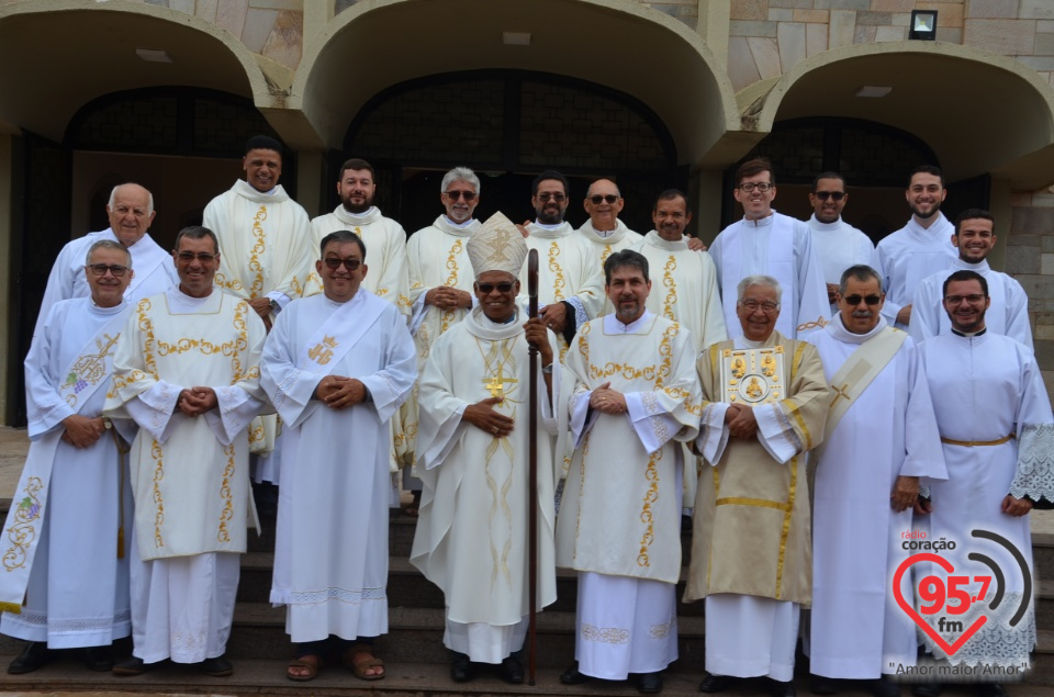 Missa e almoço marcam 4 anos de episcopado de Dom Henrique