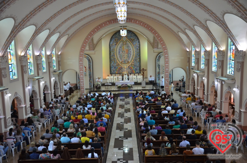 Missa e almoço marcam 4 anos de episcopado de Dom Henrique