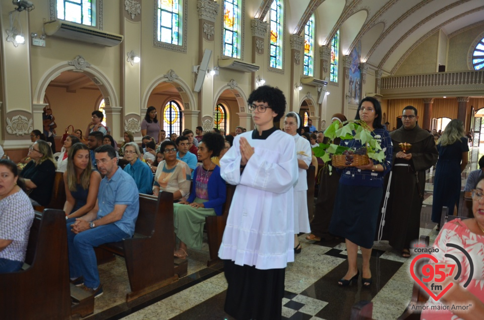 Missa e almoço marcam 4 anos de episcopado de Dom Henrique