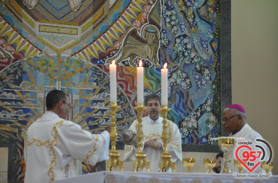 Missa e almoço marcam 4 anos de episcopado de Dom Henrique