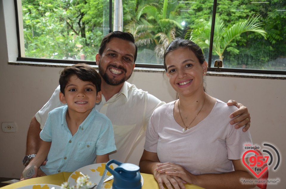 Missa e almoço marcam 4 anos de episcopado de Dom Henrique