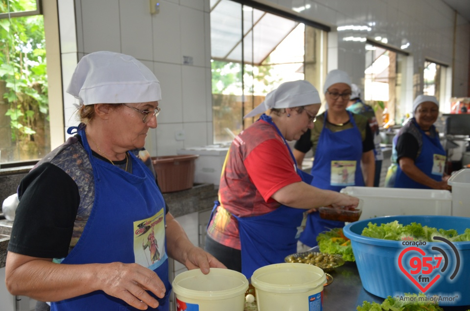 Missa e almoço marcam 4 anos de episcopado de Dom Henrique