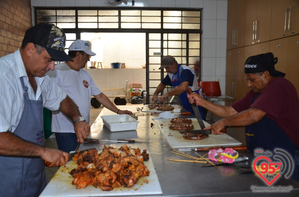 Missa e almoço marcam 4 anos de episcopado de Dom Henrique