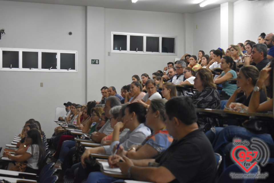 EIC realizada reunião com pais de alunos do 6° ao 9° anos do Ensino Fundamental